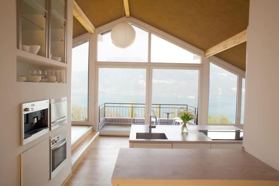 Lakeview Gem Apartment in Canton of Bern (Region)