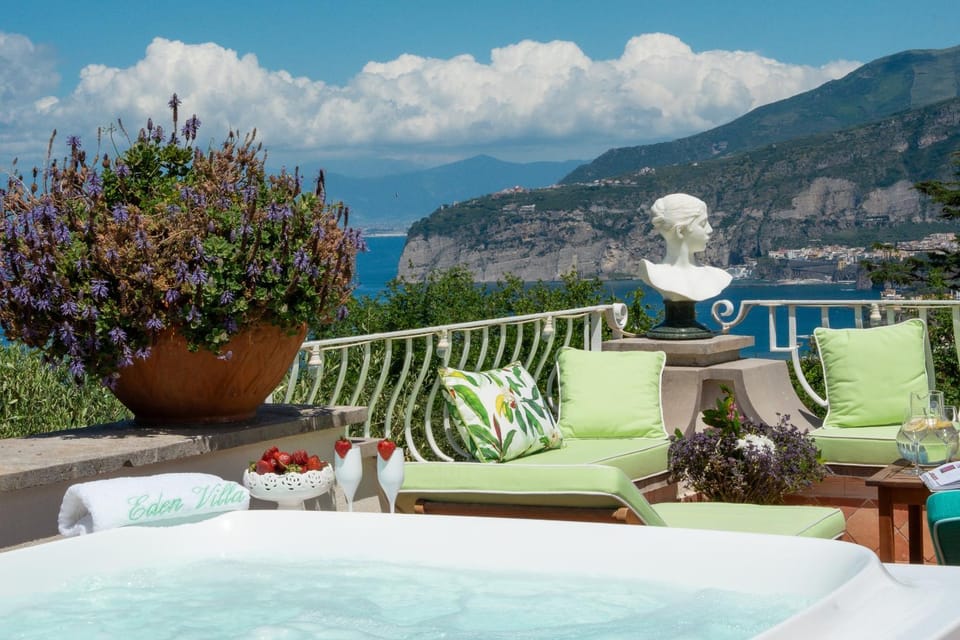 Hot Tub, Balcony/Terrace