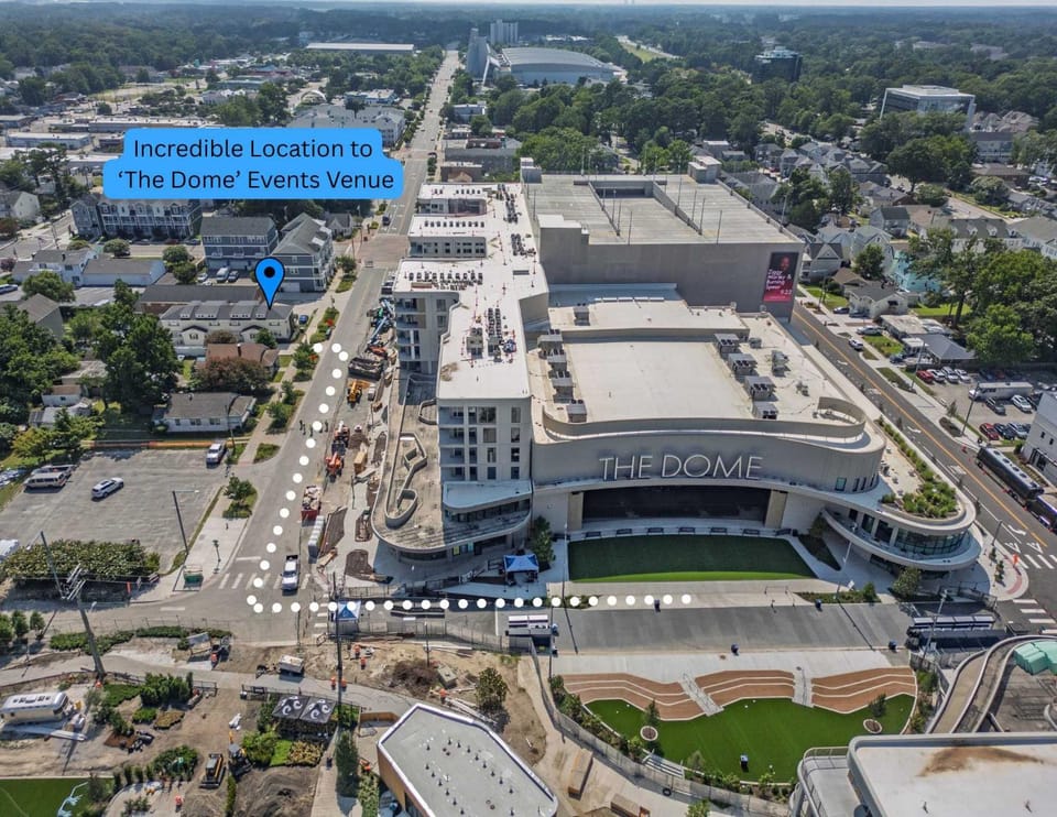 Ocean Lofts in the Vibe #4 - 5 min walk to beach Apartment in Virginia Beach