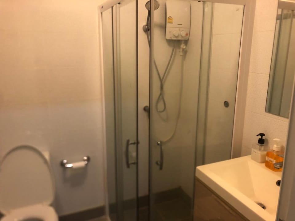 Pertit's Family Home stay Vacation rental in Bangkok