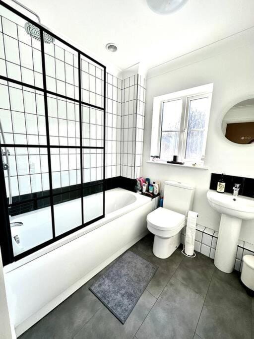 Toilet, Bathroom