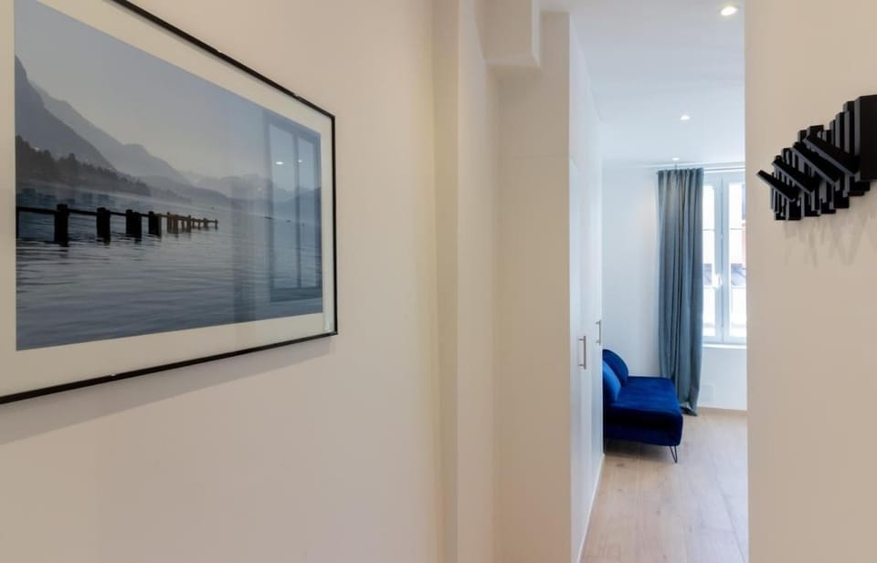 Living room, Other, Decorative detail, Seating area