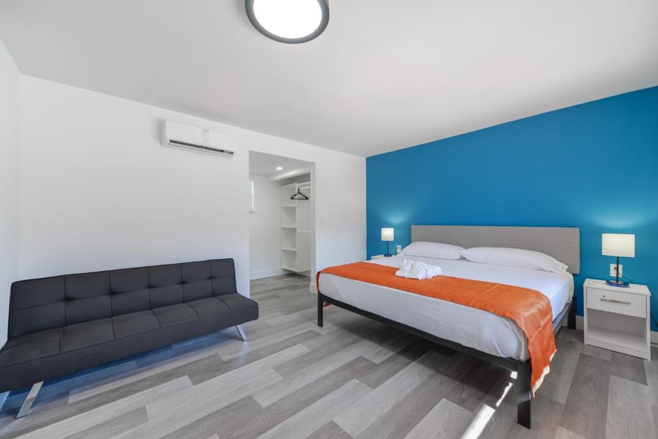 Peaceful Studio by the Beach with Parking - M25 Apartment in Hollywood Beach