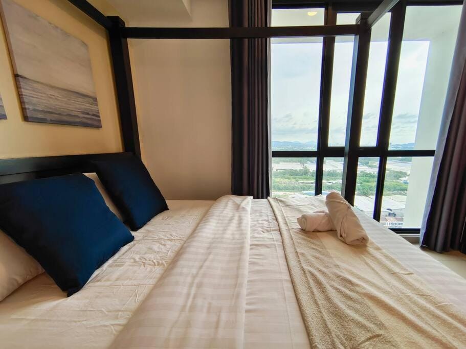 【NEW】Cozy&Warm Studio@Juru Sentral Icon City Apartment in Penang