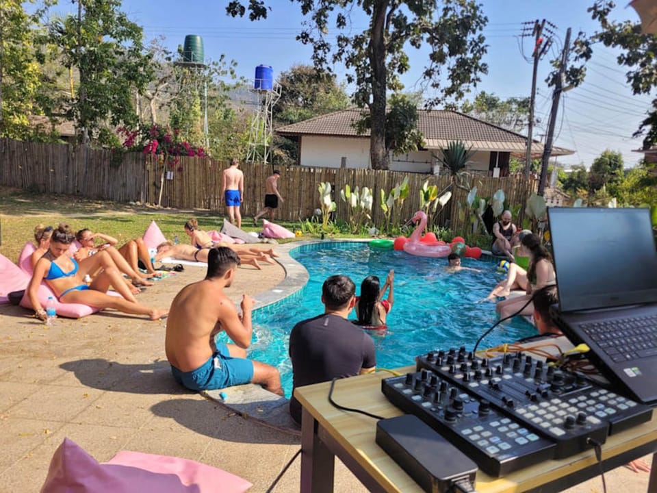 Swimming pool