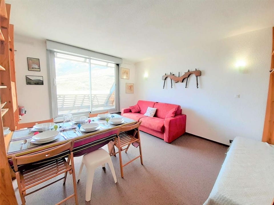 Studio Cabine cosy pour 6 pers. avec TV, kitchenette équipée et casier à ski à Piau-Engaly - FR-1-457-319 Cabin in Saint-Lary-Soulan