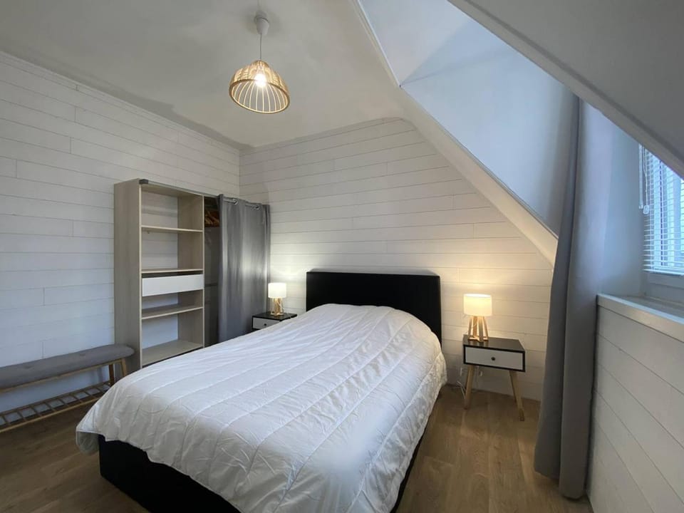 Bel appartement rénové avec WIFI à 400m de la plage et proche commerces à Trégastel - FR-1-368-373 Apartment in Trégastel