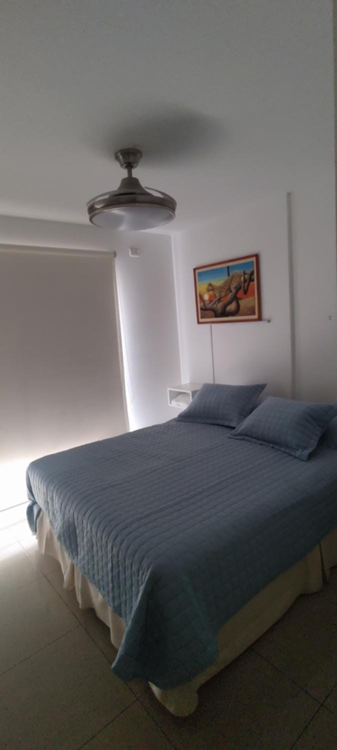 Bed, Bedroom, fireplace