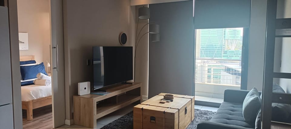 Menlyn Maine Trilogy Apartment 1010 Apartment in Pretoria