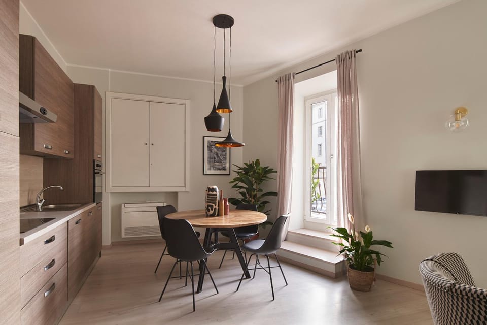 TV and multimedia, Kitchen or kitchenette, Seating area, Dining area