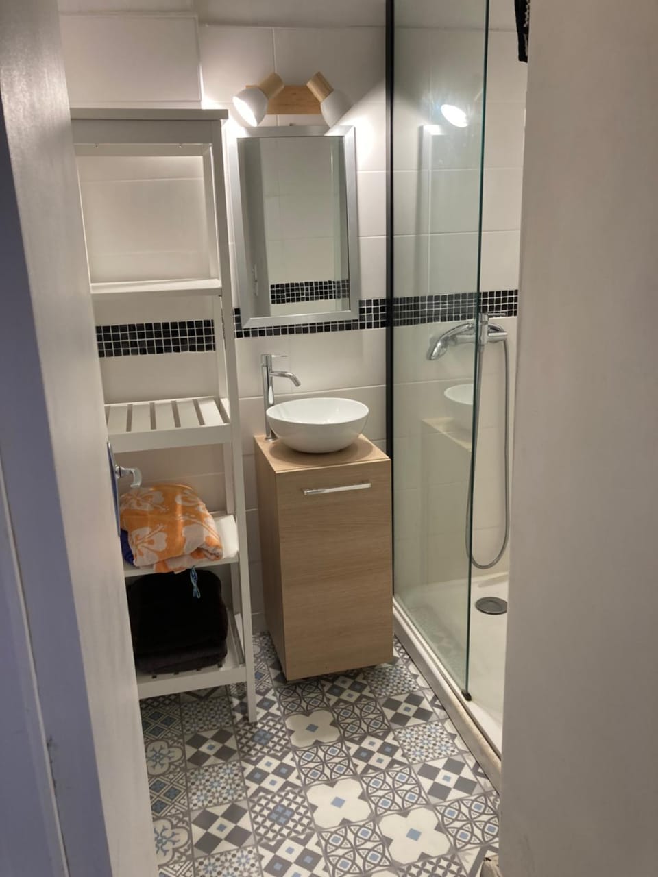 Shower, Bathroom