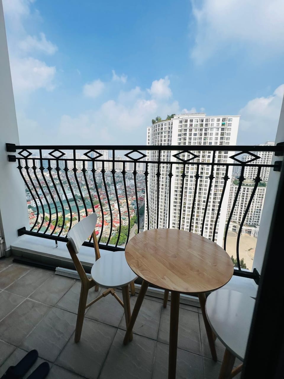 Vinhomes Royal City 72 Nguyễn Trãi Thanh Xuân Hà Nội Apartment in Laos