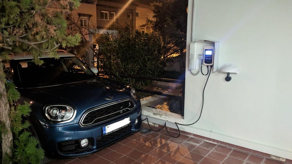 Grace : Garden and Terrace House Apartment in Kavala