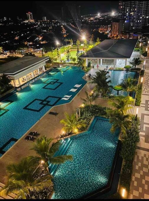 Night, Swimming pool