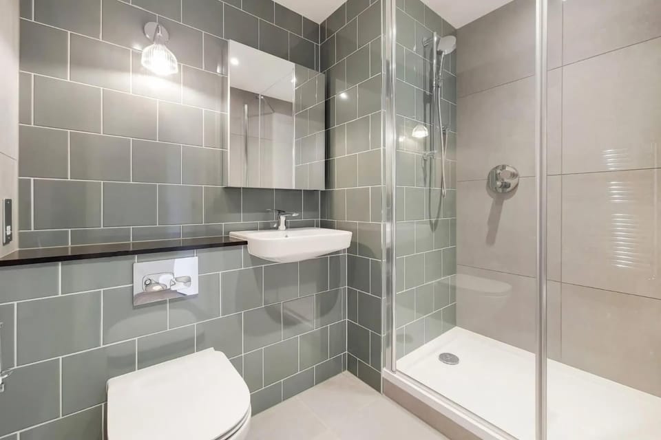 Repton Gardens at Wembley Park - Botanical Inspired Apartment in Wembley