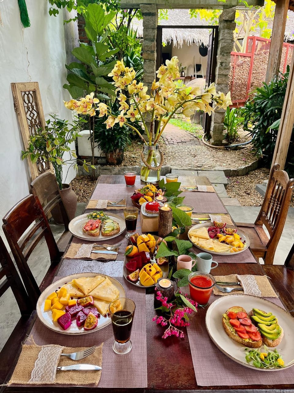 Food and drinks, Food
