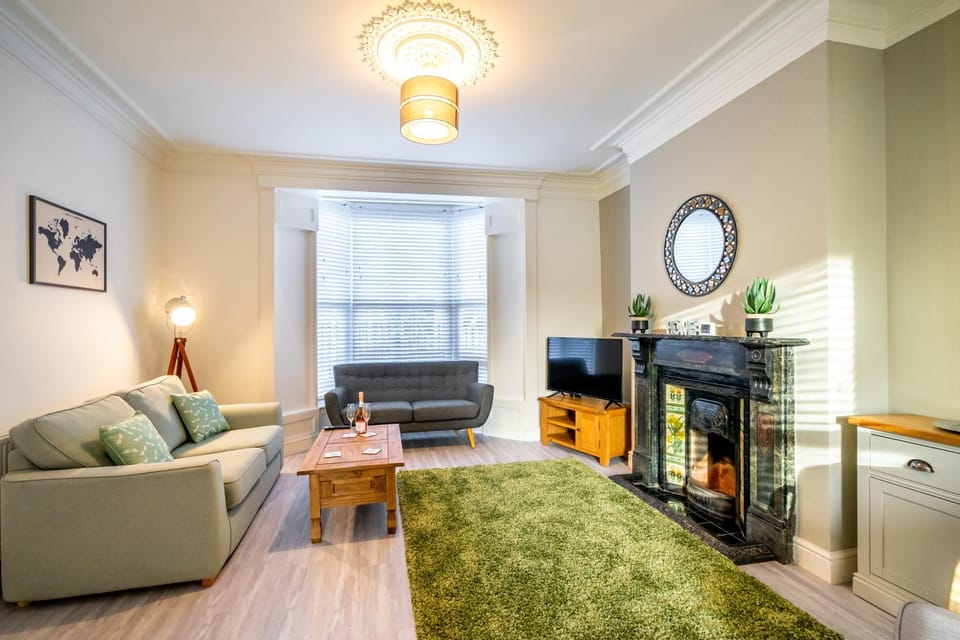 St John's City Centre House-Free Parking Apartment in York