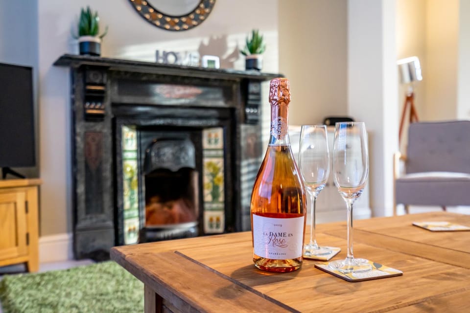 St John's City Centre House-Free Parking Apartment in York