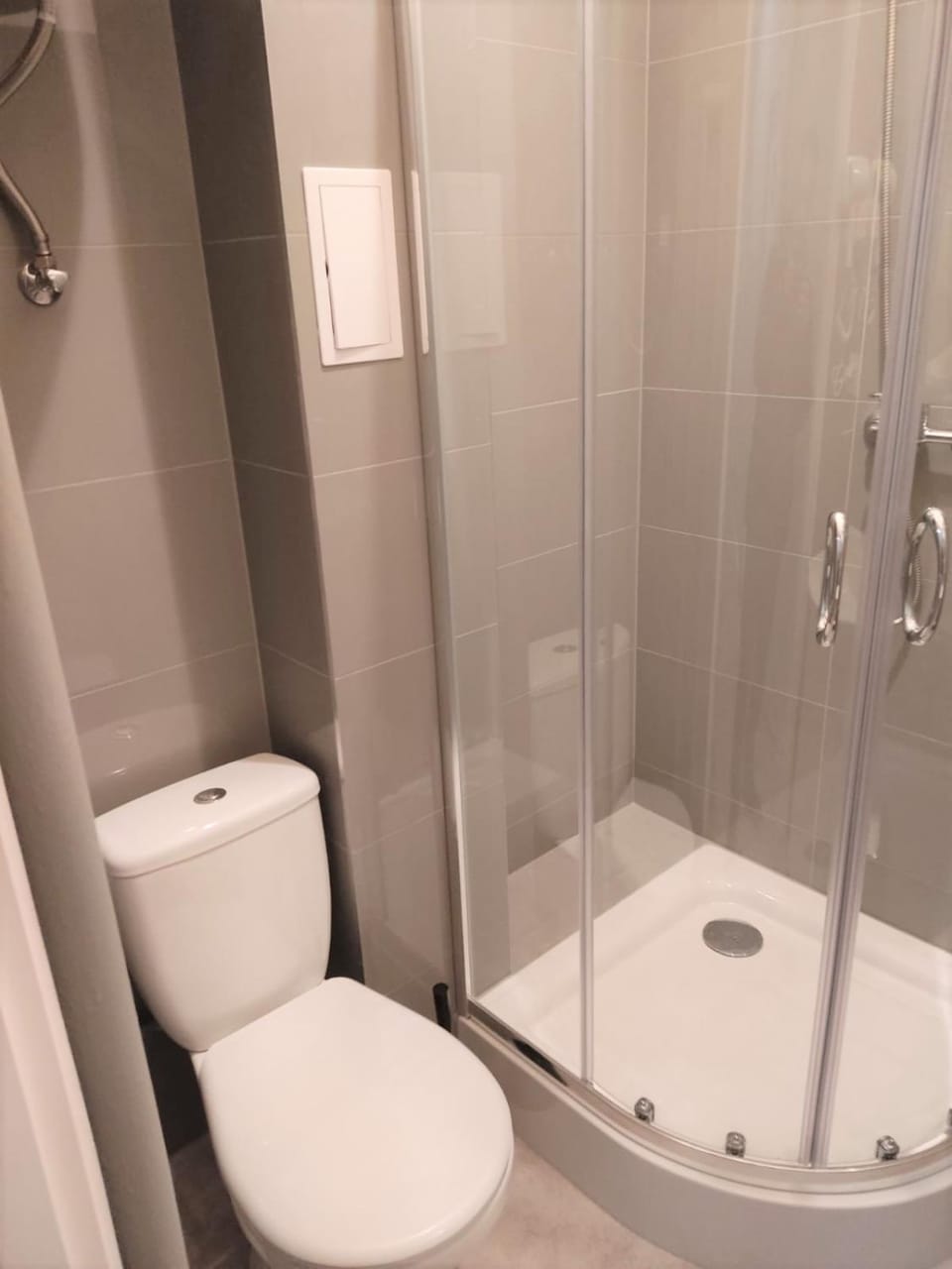 Shower, Toilet, Bathroom