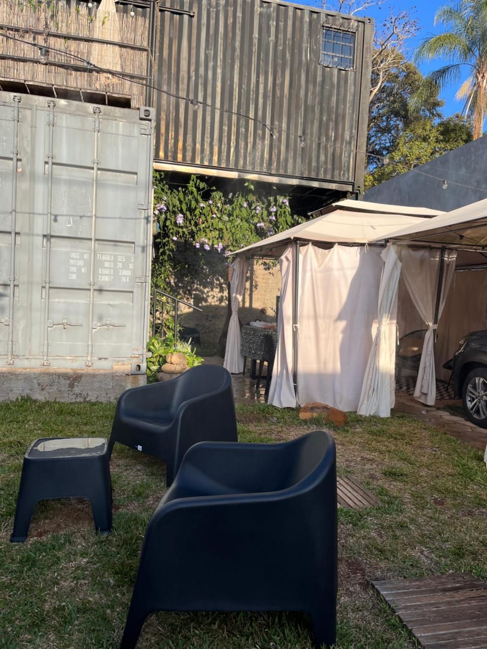 Container-Spa quente, projetor cine, lareira, churrasqueira-20km de Brotas House in State of São Paulo
