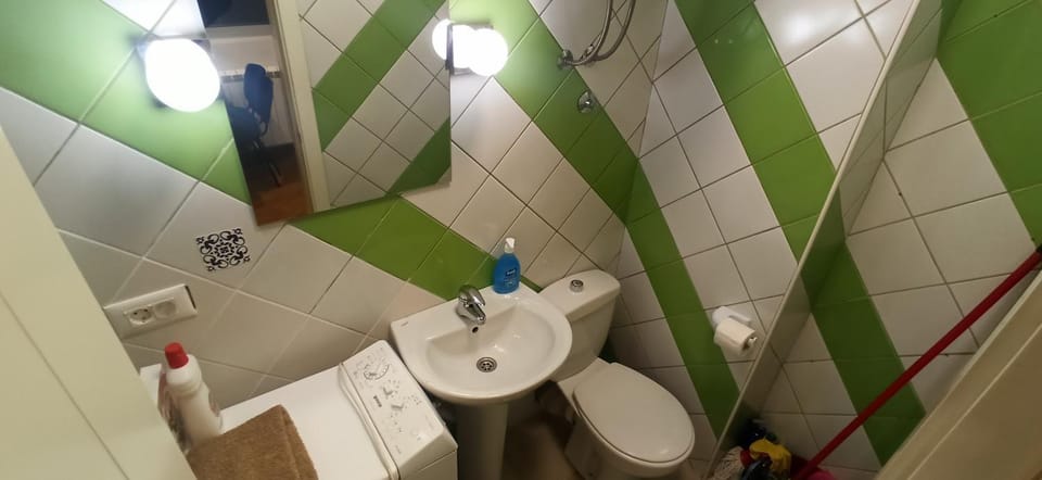 Toilet, Bathroom