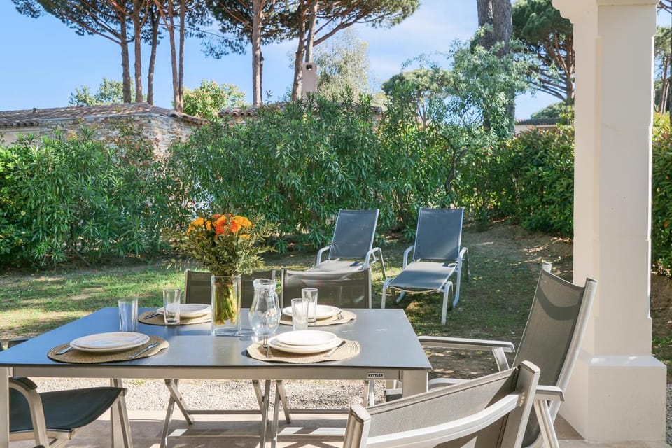 Patio, Garden, Balcony/Terrace