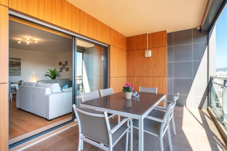Balcony/Terrace, Dining area