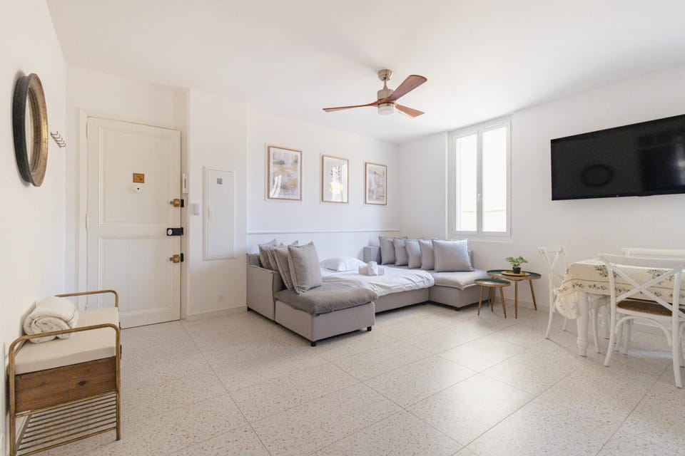 Bright Apartment Renovated in Center of Old Antibes Apartment in Antibes