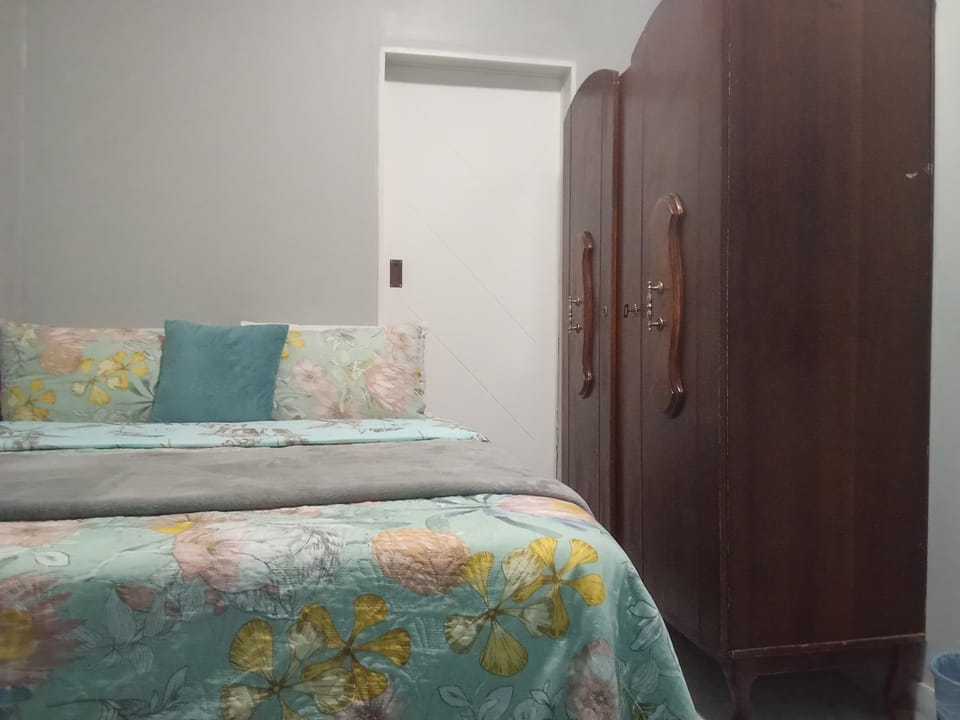 Bed, wardrobe