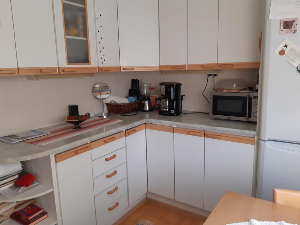 Coffee/tea facilities, Kitchen or kitchenette, minibar, pet friendly