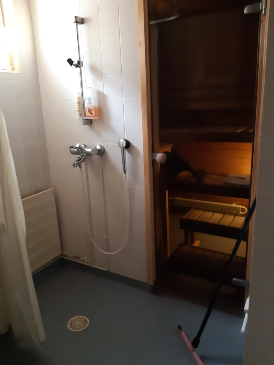 Sauna, Bathroom