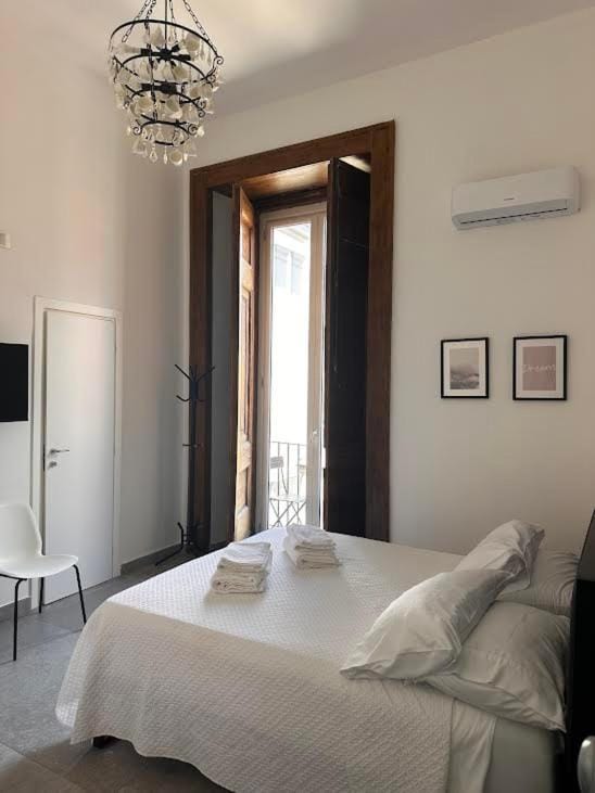 La bella vita luxury apartament and travel solution Bed and Breakfast in Naples