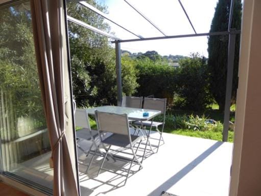 Patio, Balcony/Terrace
