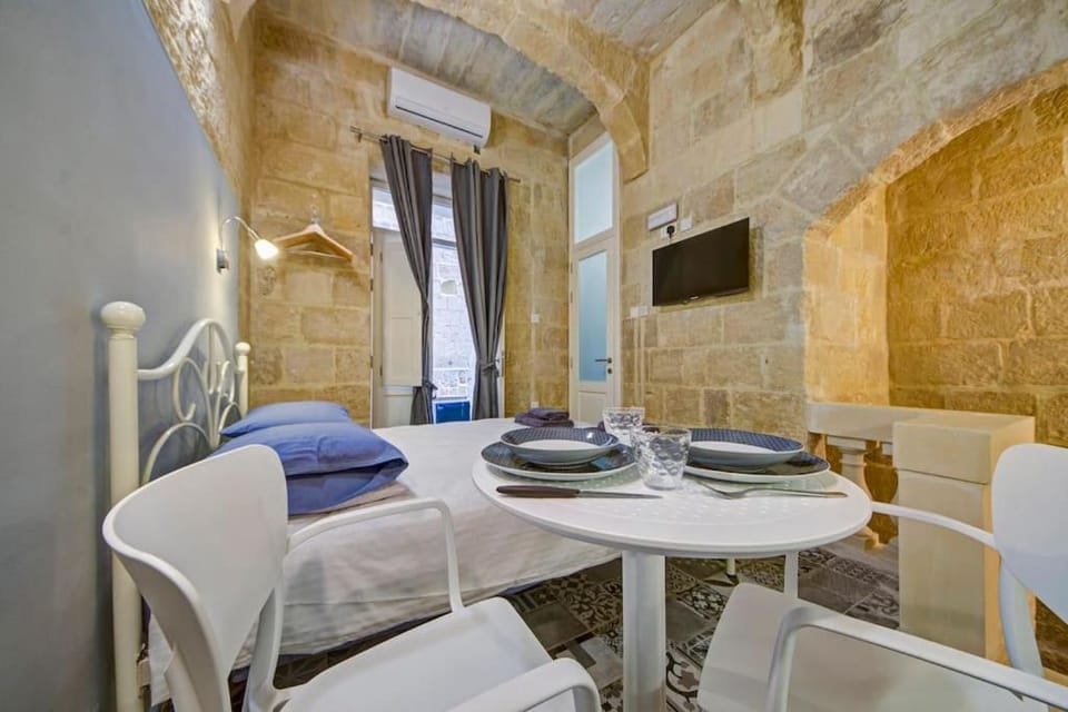 31 Sally Port Apartment in Valletta