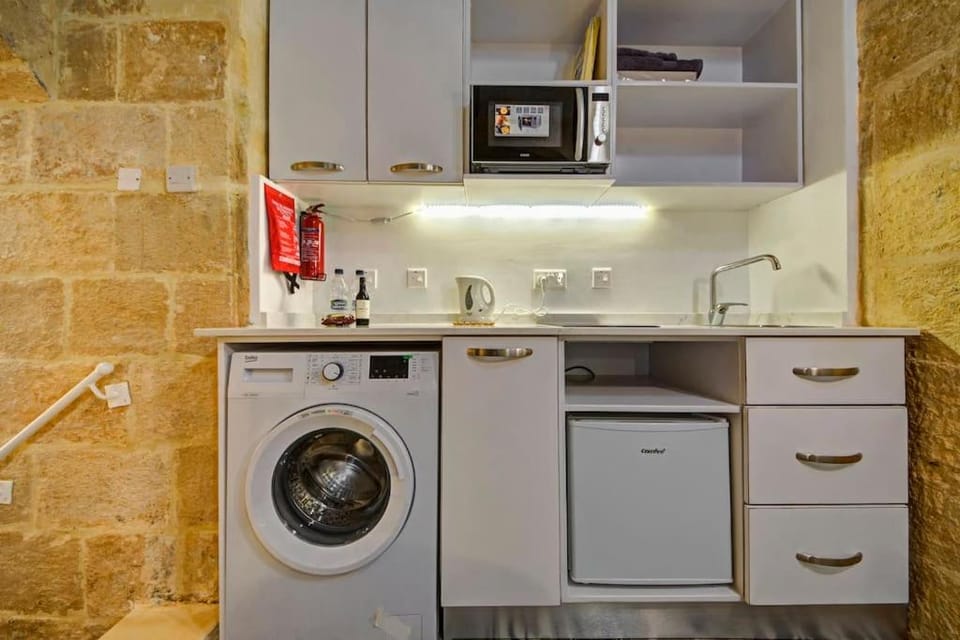 31 Sally Port Apartment in Valletta
