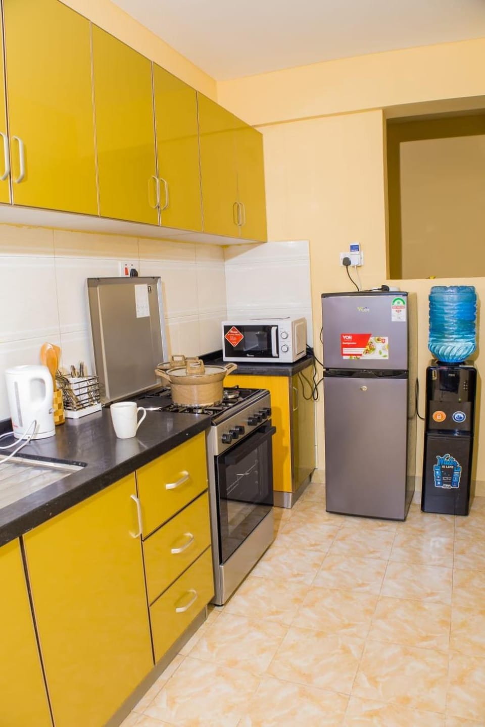 Kitchen or kitchenette