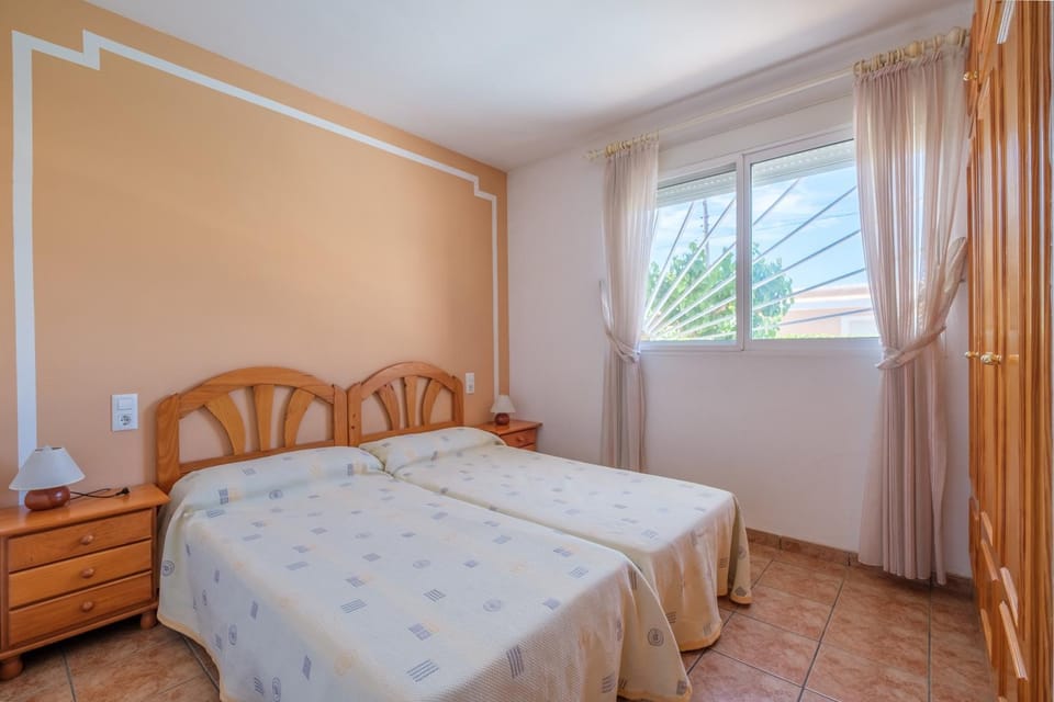 Property building, Living room, Bedroom
