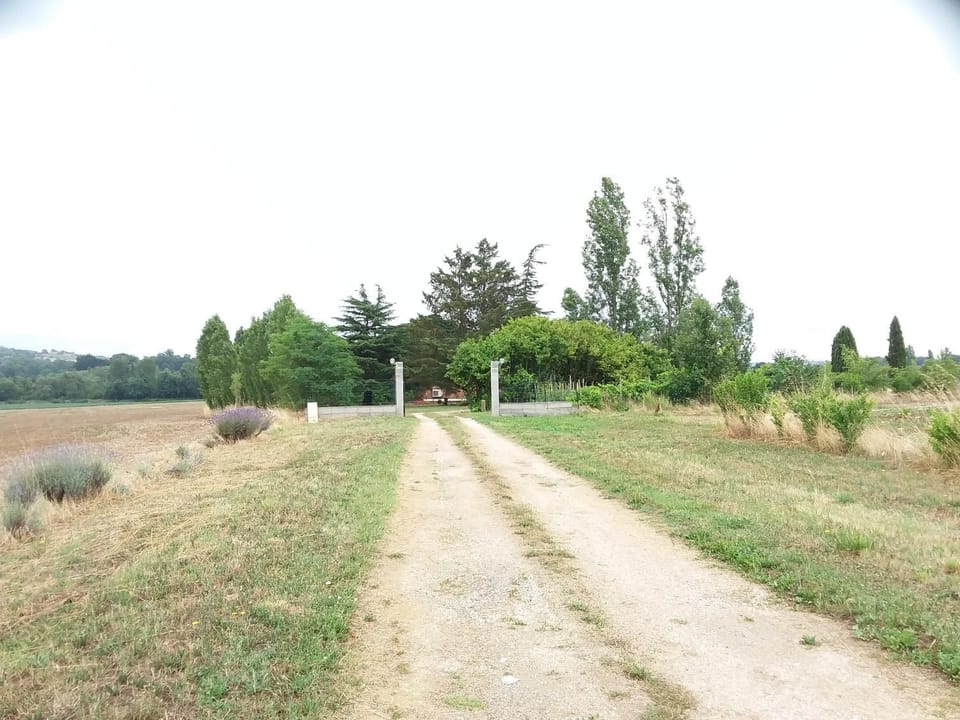 Charmante Dépendance en campagne House in Occitanie