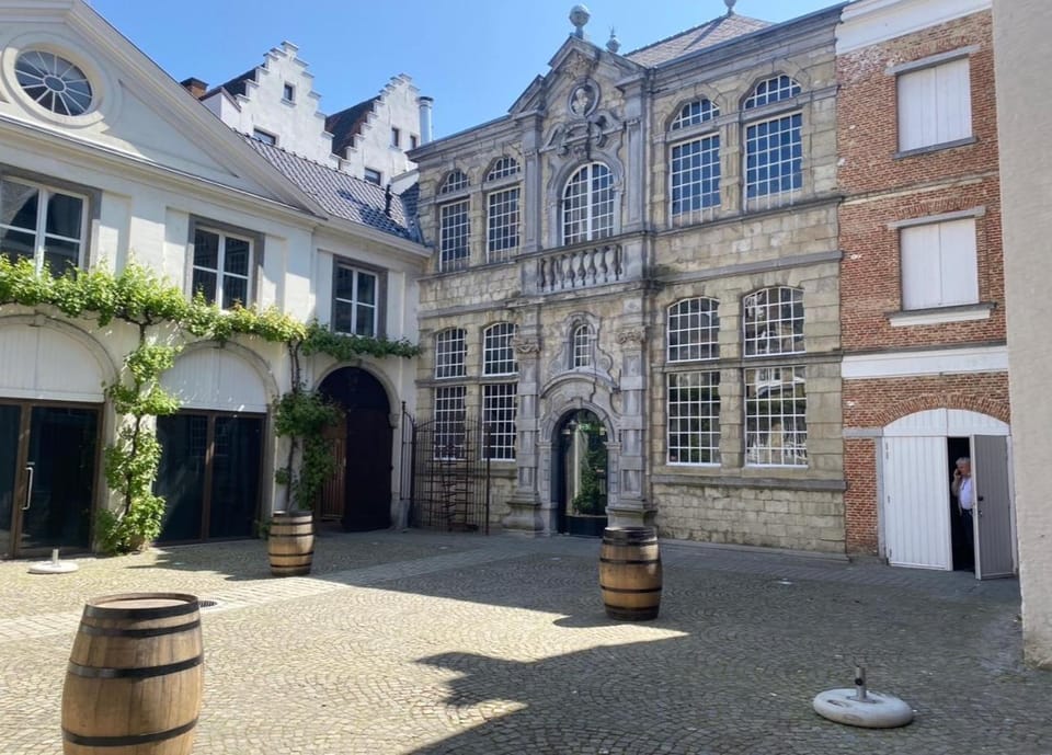 B&B Art and Sleep Bed and Breakfast in Antwerp