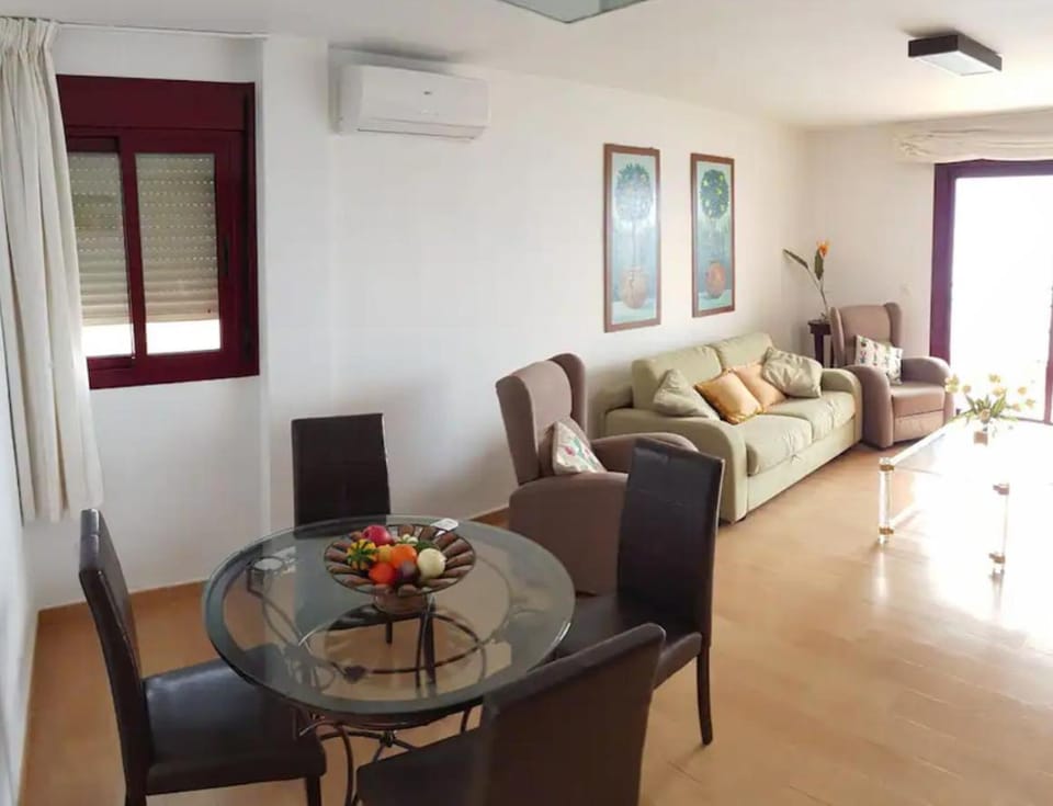 Living room, Dining area, air conditioner
