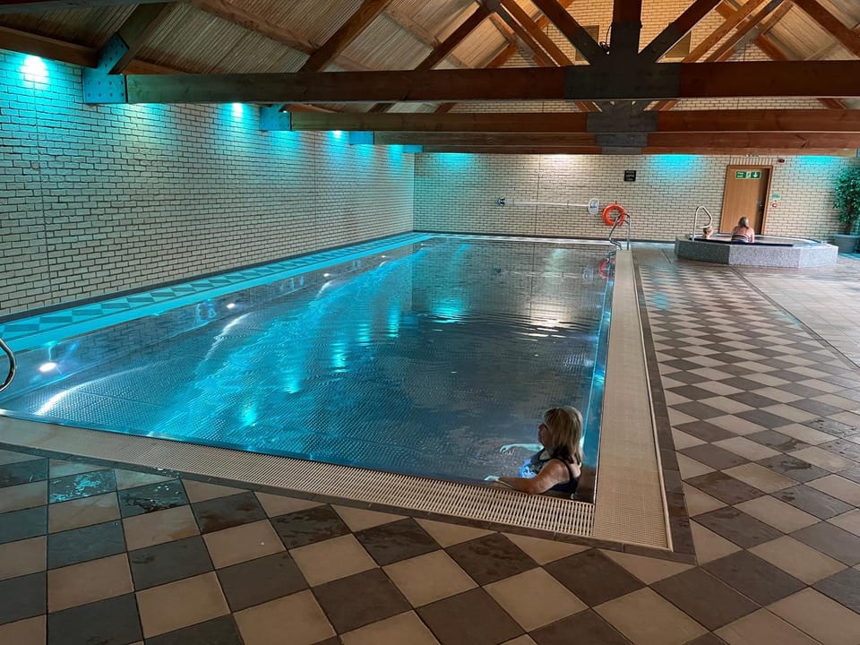 Pool view, Swimming pool, Swimming pool