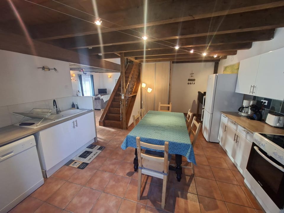 Domaine Hourcabis - 2 gîtes 4 et 6 personnes House in French Basque Country
