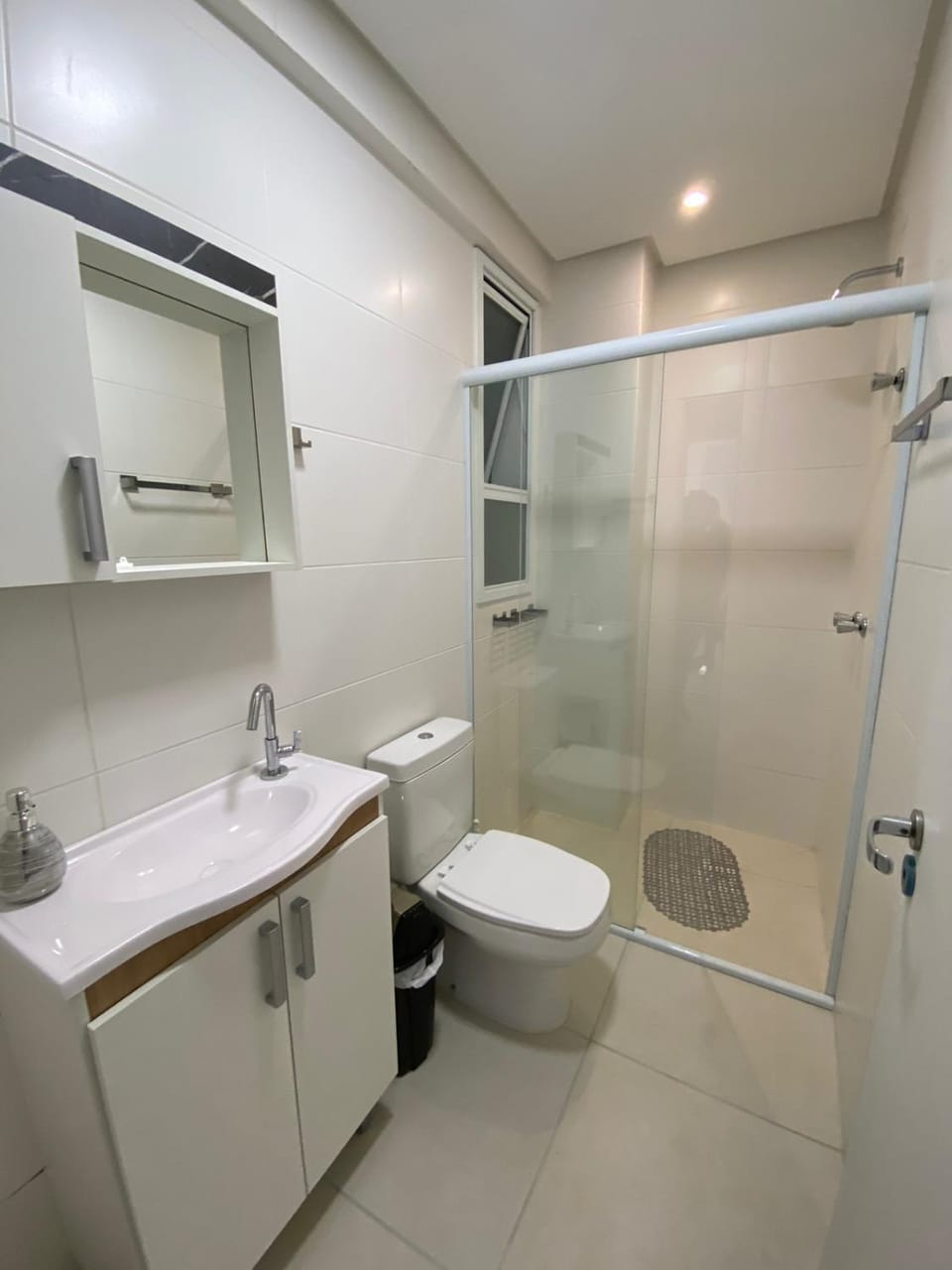 Apartamento em Torres 3 quartos centro 1 quadra do mar - 1203 Apartment in State of Santa Catarina
