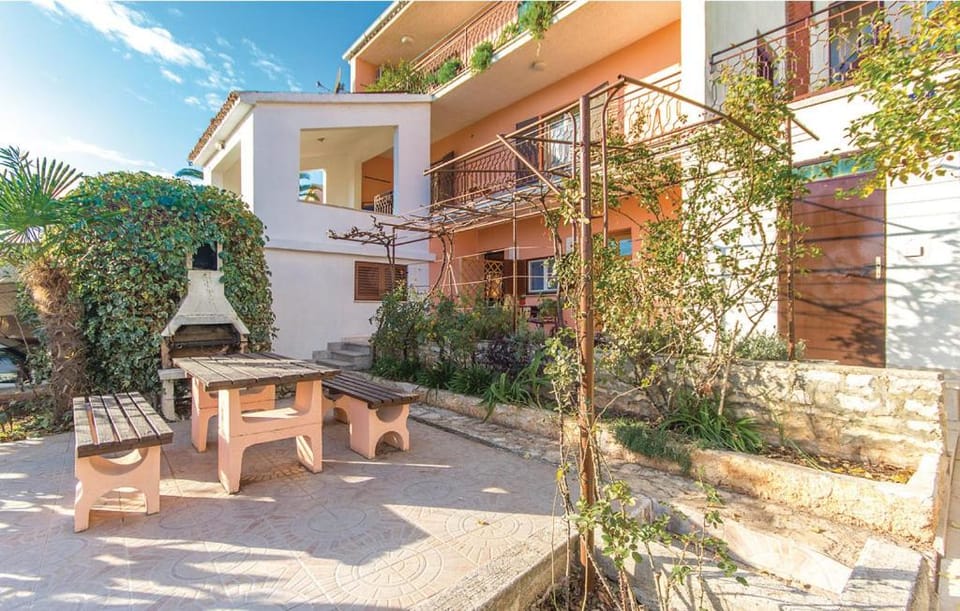 Mirjana Apartment in Pula