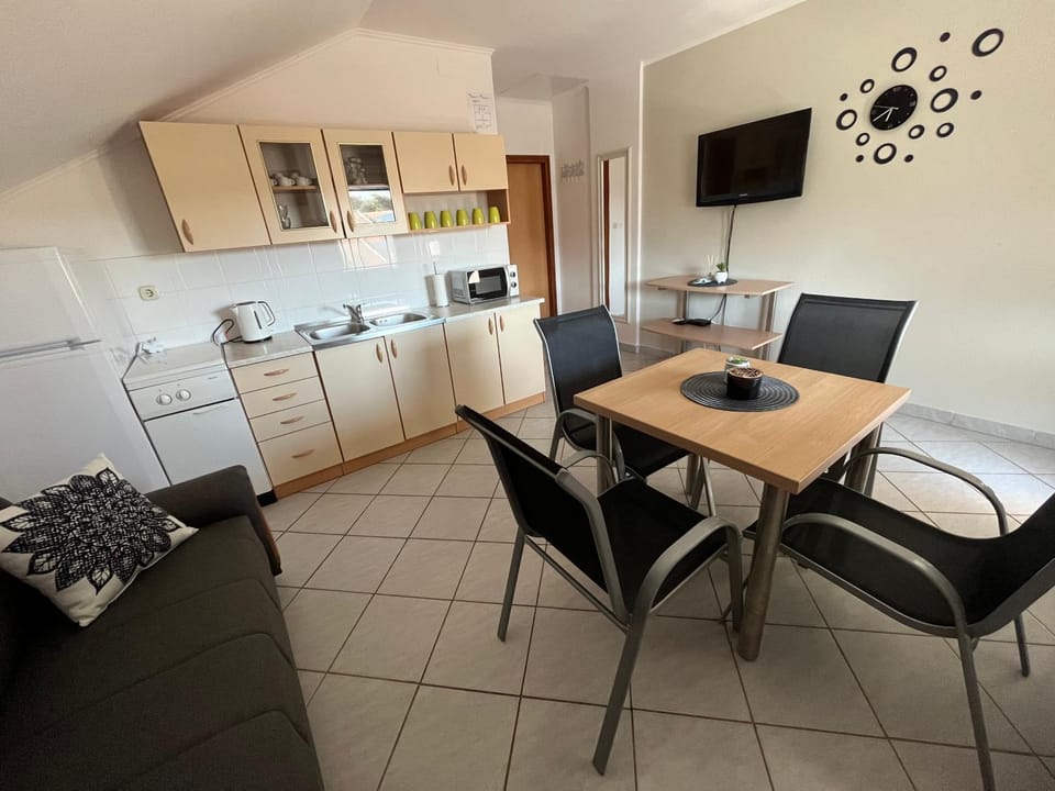 Living room, kitchen