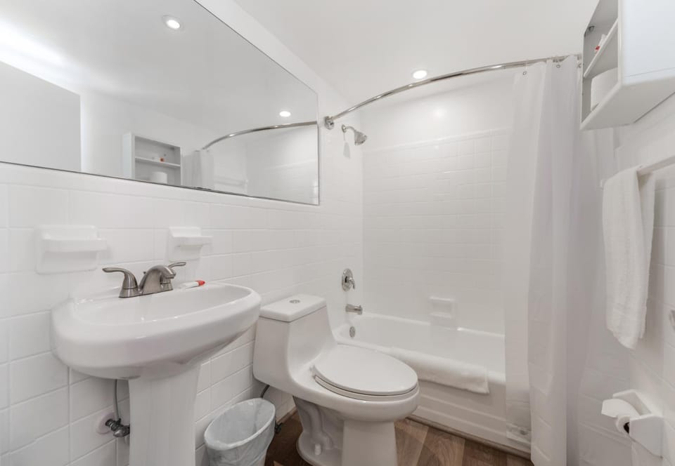 Wonderful Studio with pool and parking at the beach! M31 Apartment in Hollywood Beach