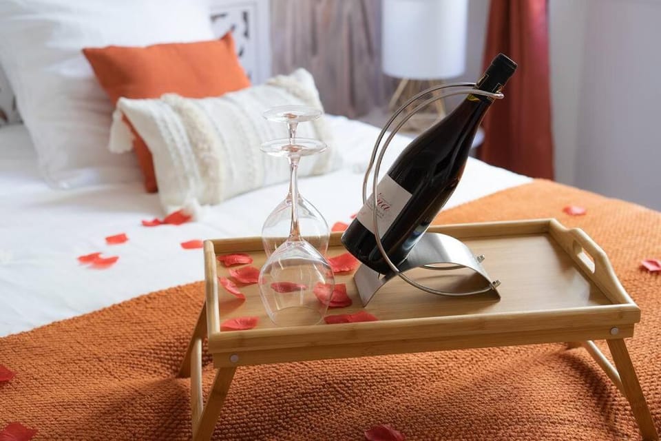 Ode à l'amour : studio intimiste Apartment in Toulon
