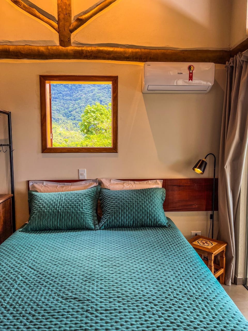 Casa Varandas - Praia do Félix Bed and Breakfast in State of São Paulo