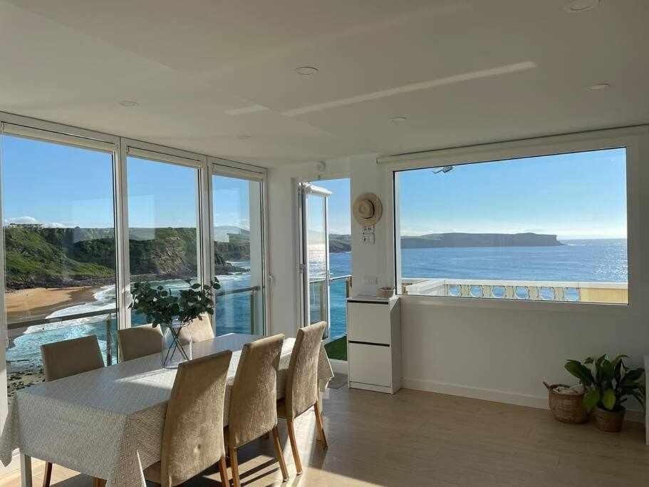 Apartamento Sunset con vistas Playa de Los Locos Apartment in Cantabria