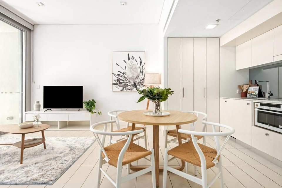 Kitchen or kitchenette, Living room, Dining area